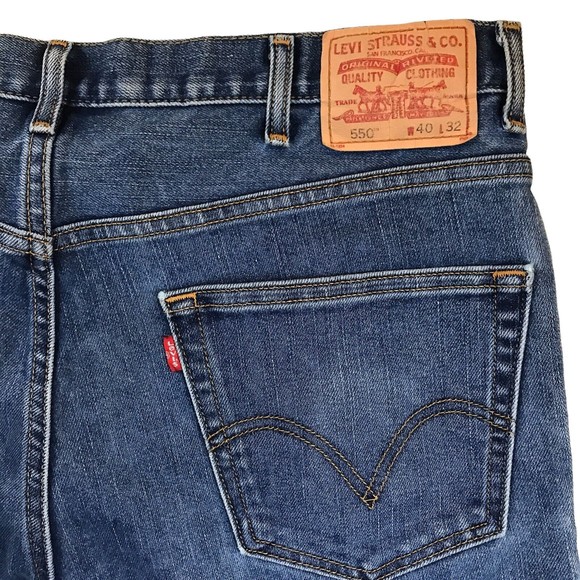 Vintage Levi's 550 Mens Jeans Size 40x32 Relaxed Fit Medium Wash Blue - Picture 7 of 9